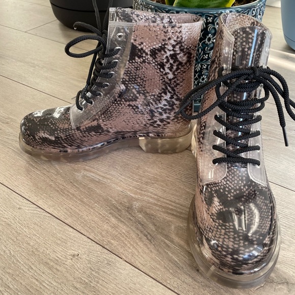 Snake Print Rain Boots - Picture 4 of 5